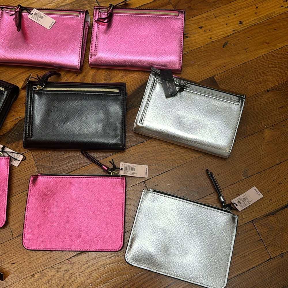 Victoria secret wallets - Picture 10 of 10
